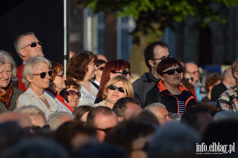 Publiczno podczas koncertu na Placu Katedralnym, fot. 5