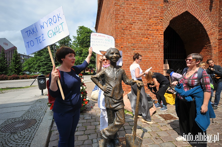 Pikieta - "Stop przemocy wobec kobiet", fot. 3