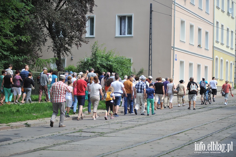 Spacer z przewodnikiem PTTK - ul.Krlewiecka, fot. 58