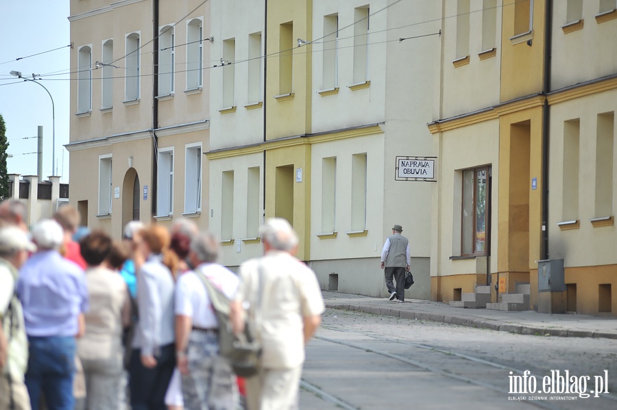 Spacer z przewodnikiem PTTK - ul.Królewiecka, fot. 59