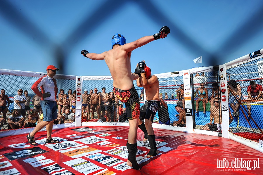 Drugi dzień Mistrzostw Krajów Nadbałtyckich w MMA na plaży w Krynicy Morskiaj, fot. 112