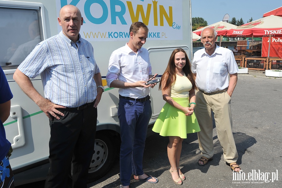 Korwin Mikke w Elblgu usmay jajecznic, fot. 3