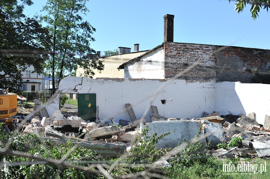 Wyburzanie budynku na ul. Fabrycznej, fot. 8