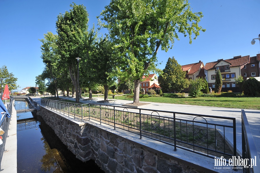 Nowy plac w centrum Fromborka, fot. 24