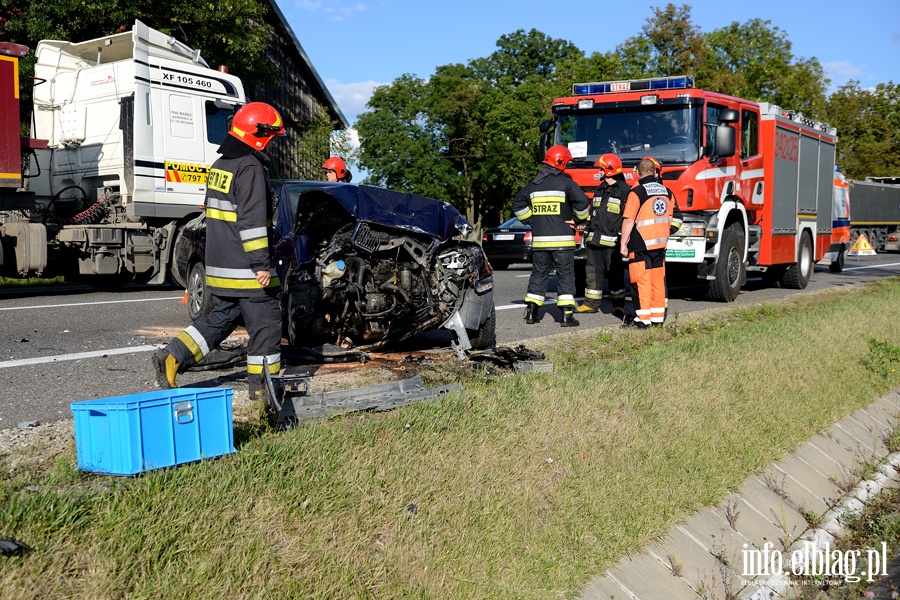 Kazimierzowo: zderzenie pojazdw. Sprawca pijany i bez prawa jazdy!, fot. 4