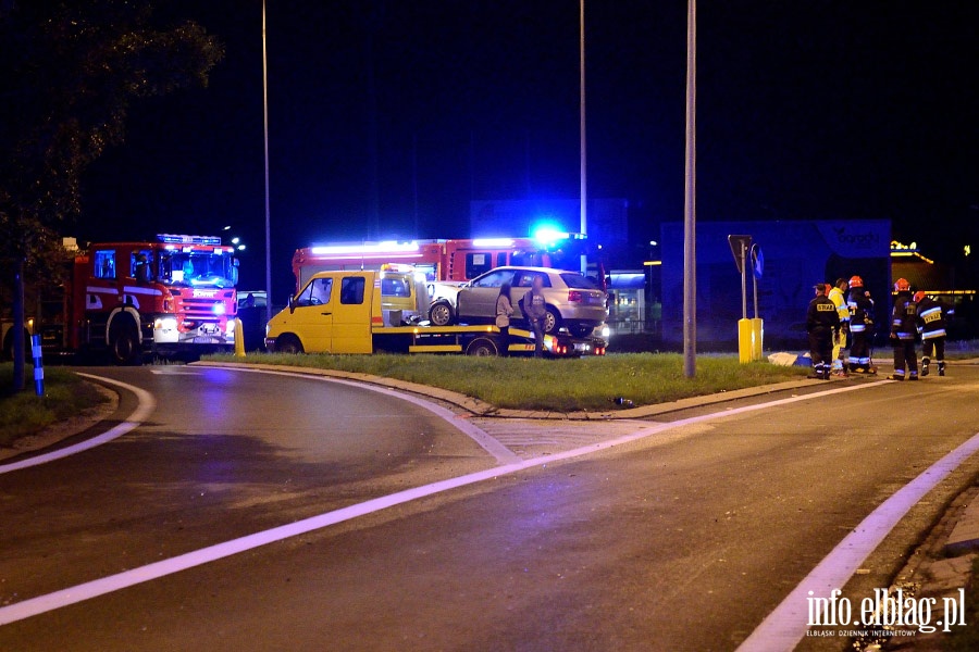 Grone zderzenie na skrzyowaniu koo Statoil w Kazimierzowie, fot. 19