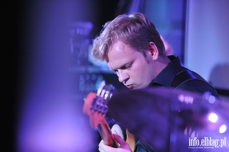 Prezentacja grupy literycznej - "Na krechę", oraz koncert Mentalne Narzędzia, fot. 30