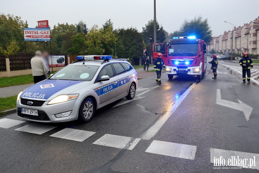 Oglna-Konopnickiej: zderzenie trzech pojazdw na skrzyowaniu ulic, fot. 14