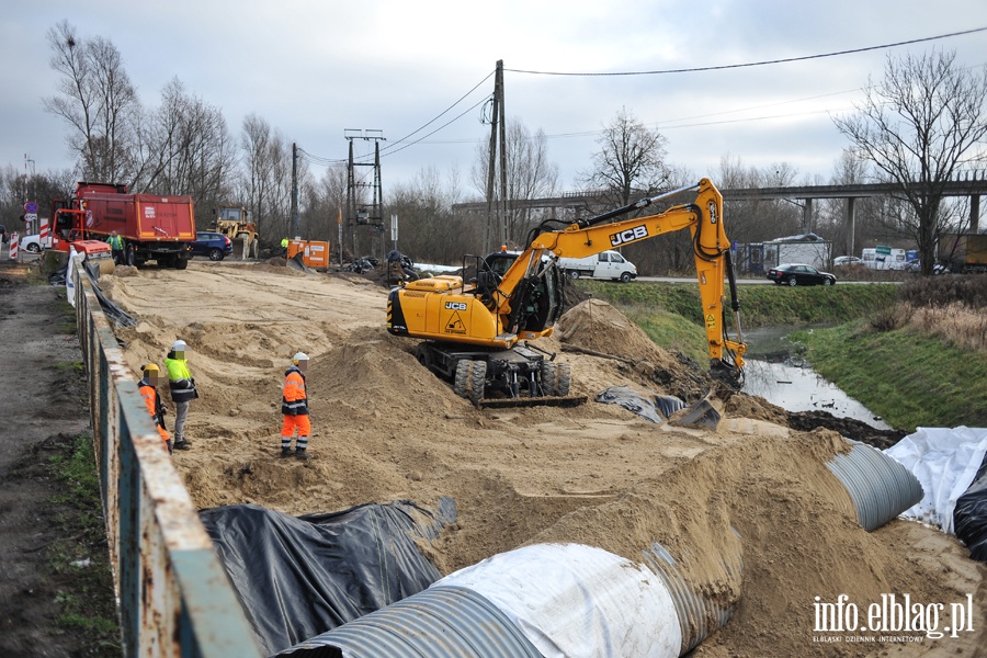 Wyburzanie wiaduktu przy ul. Warszawskiej, fot. 17