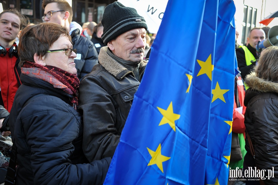 Manifestacja KOD w Elblgu, fot. 10