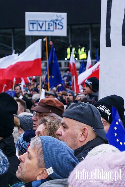 Elblski KOD na manifestacji "Wolne media" w Warszawie, fot. 26