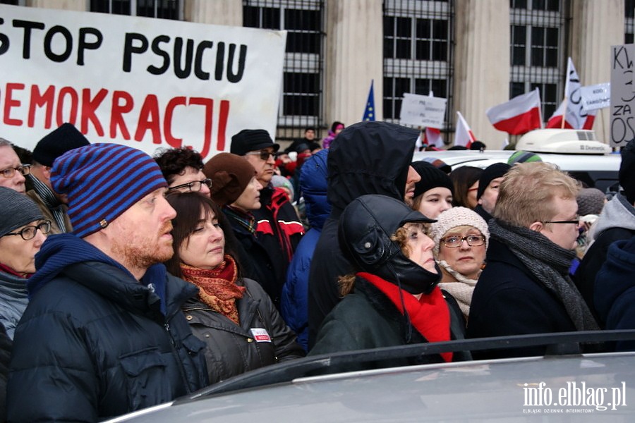 Elblski KOD na manifestacji "Wolne media" w Warszawie, fot. 29