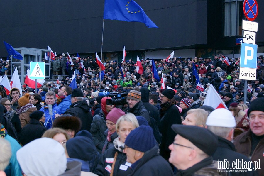 Elblski KOD na manifestacji "Wolne media" w Warszawie, fot. 39