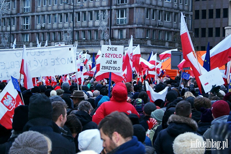 Elblski KOD na manifestacji "Wolne media" w Warszawie, fot. 47
