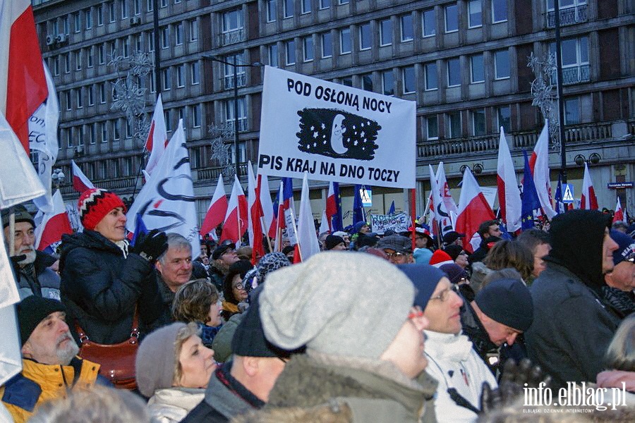 Elblski KOD na manifestacji "Wolne media" w Warszawie, fot. 49