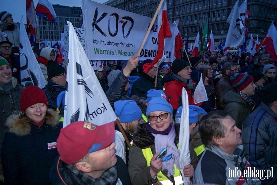 Elblski KOD na manifestacji "Wolne media" w Warszawie, fot. 50