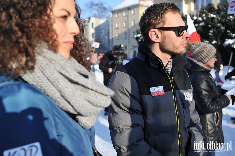 Manifestacja KOD w Elblgu, fot. 16