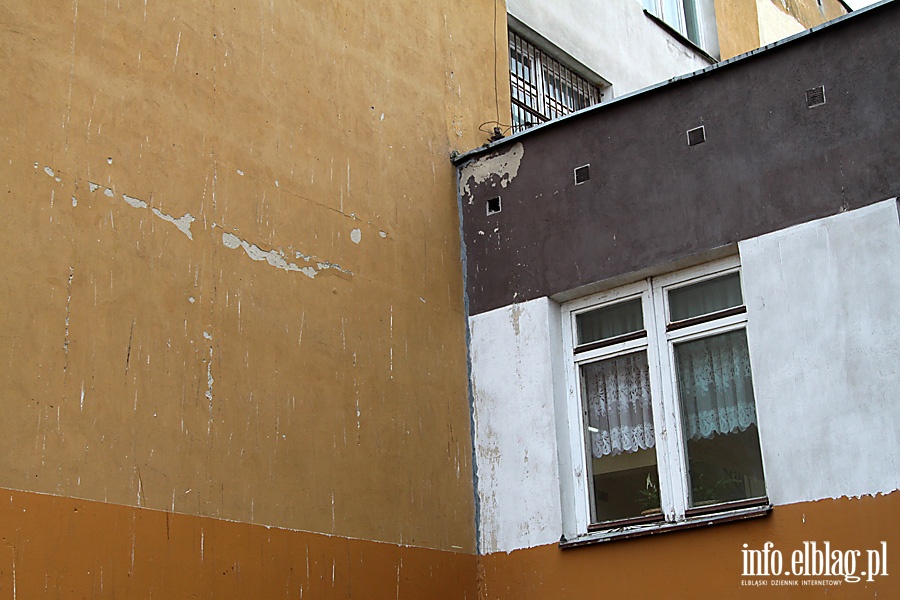 Fatalny stan budynkw szk Nad Jarem i na Zawdzie, fot. 71