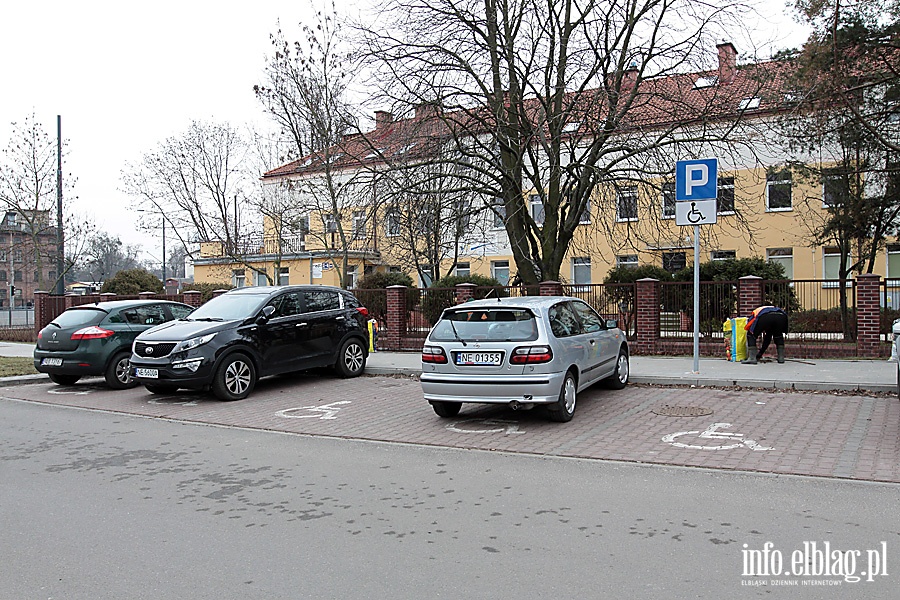 Krasnal parking, fot. 14