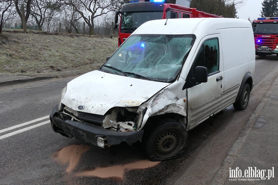 liski poranek na drogach. Seria zdarze na oblodzonej Krlewieckiej, fot. 4