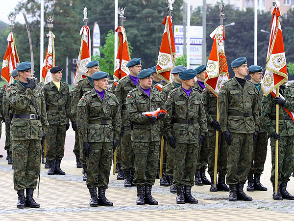 Msza, zbirka, przysiga i festyn dla mieszkacw - 16., fot. 3