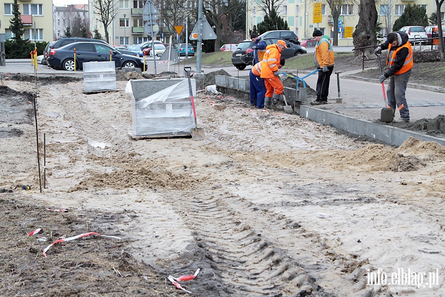 Parkingi ul.Karowa i Pk.Dbka, fot. 24