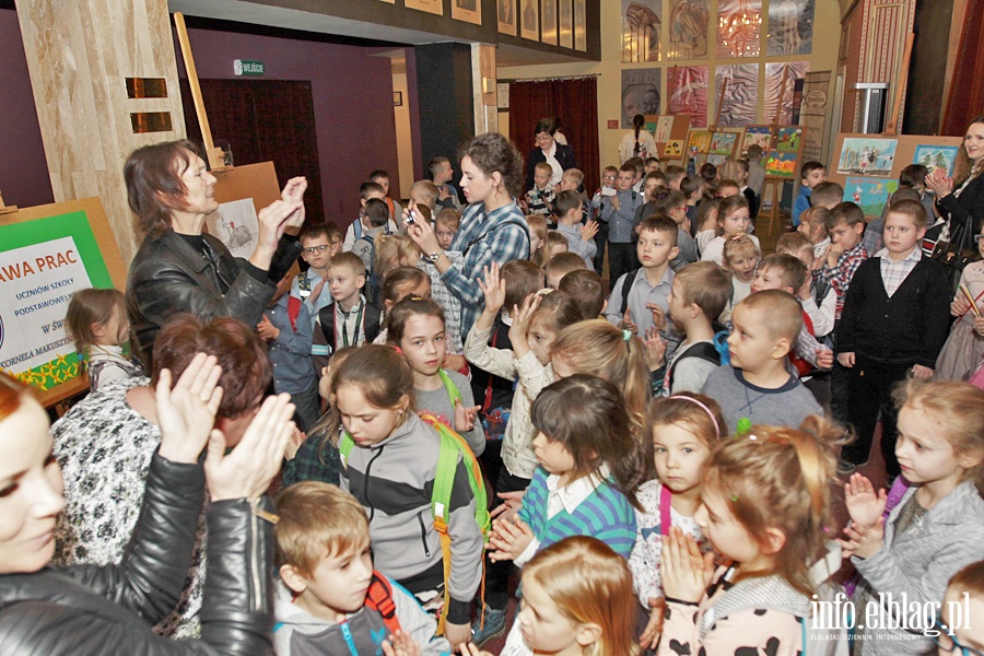 Wystawa uczniw Zespou Szk nr 1 w elblskim teatrze, fot. 13