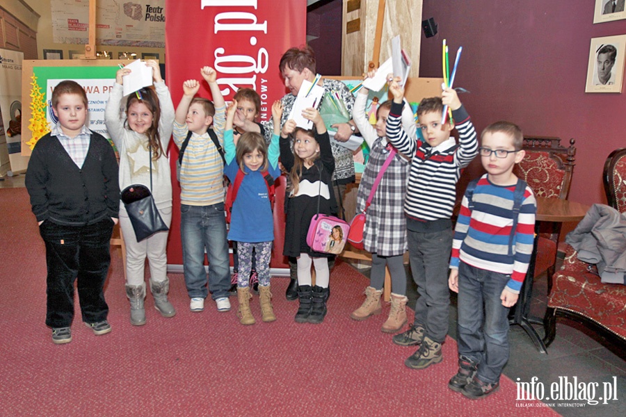 Wystawa uczniów Zespołu Szkół nr 1 w elbląskim teatrze, fot. 15