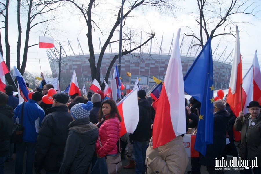 Elblążanie na stołecznym marszu Komitetu Obrony Demokracji - 27.02.2016, fot. 4