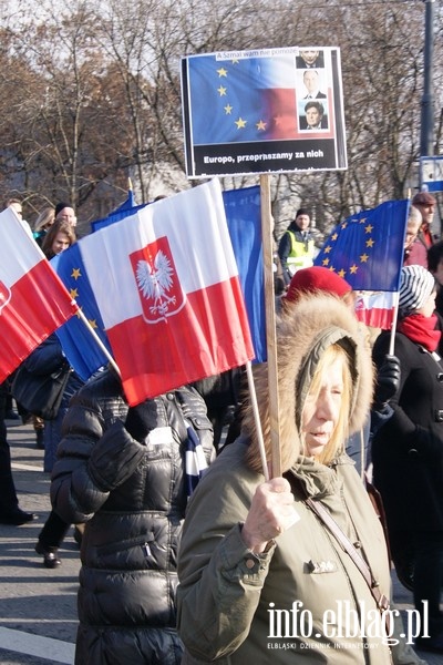 Elblążanie na stołecznym marszu Komitetu Obrony Demokracji - 27.02.2016, fot. 23