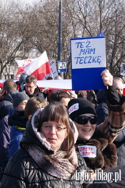 Elblanie na stoecznym marszu Komitetu Obrony Demokracji - 27.02.2016, fot. 26