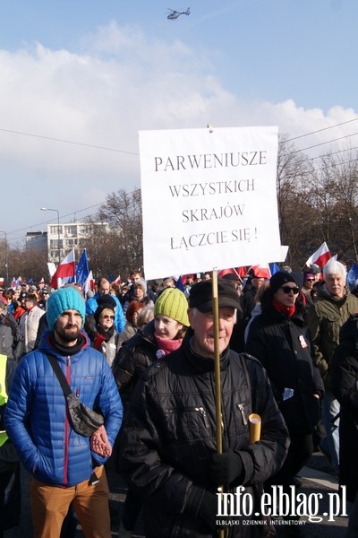 Elblążanie na stołecznym marszu Komitetu Obrony Demokracji - 27.02.2016, fot. 29