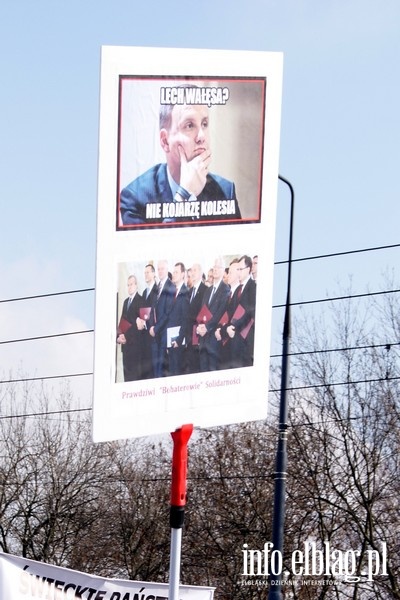 Elblanie na stoecznym marszu Komitetu Obrony Demokracji - 27.02.2016, fot. 33