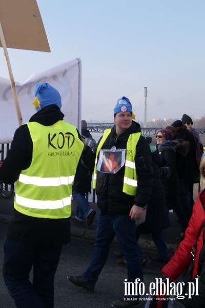 Elblążanie na stołecznym marszu Komitetu Obrony Demokracji - 27.02.2016, fot. 51