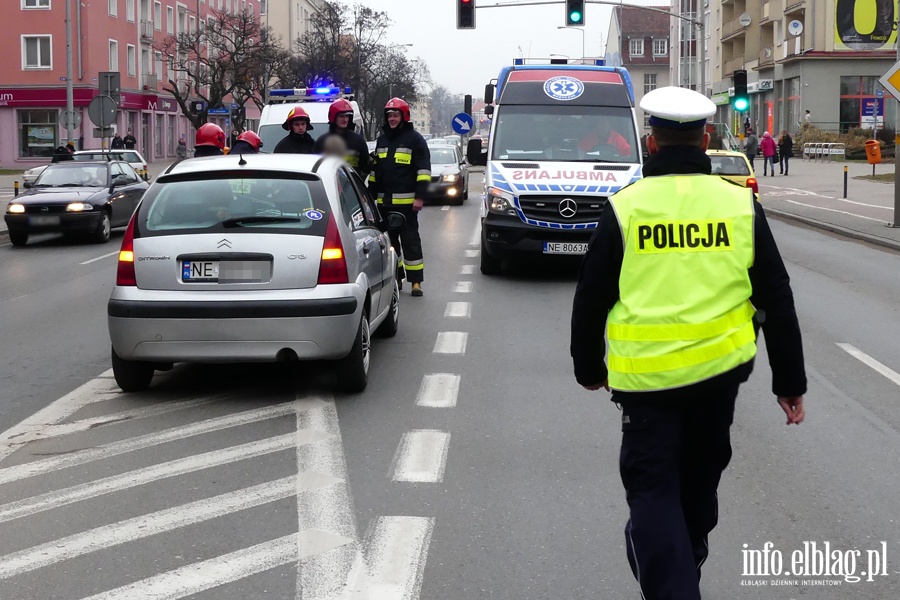 Potrcenie 13-latka na Hetmaskiej. Chopiec wbieg wprost pod samochd, fot. 9