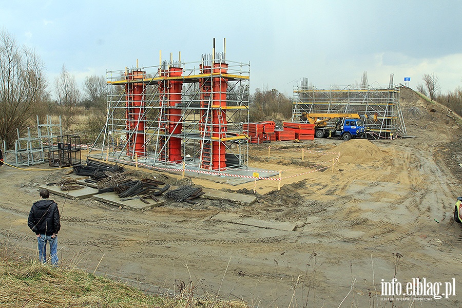 Fundamenty pod nowy wiadukt ul Warszawska, fot. 17