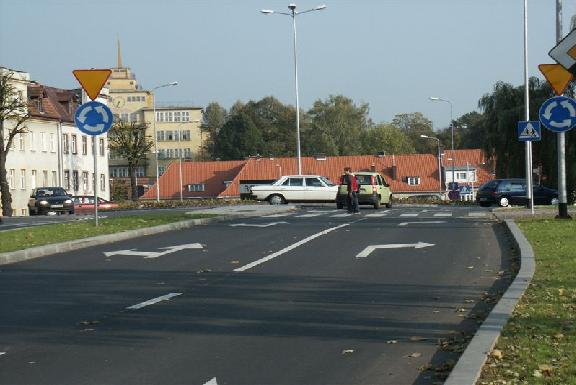 Nowopowstae rondo u zbiegu ulic Nowowiejskiej - Traugu, fot. 10