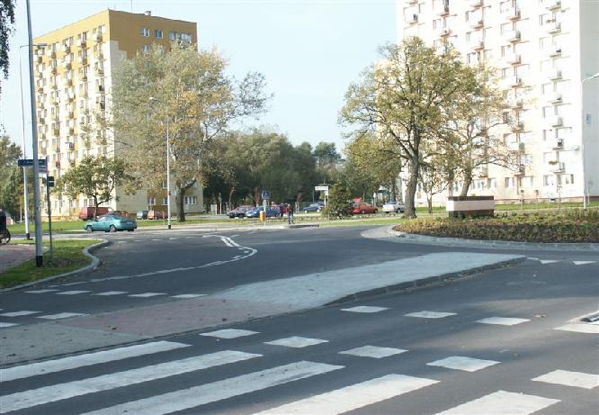 Nowopowstae rondo u zbiegu ulic Nowowiejskiej - Traugu, fot. 3