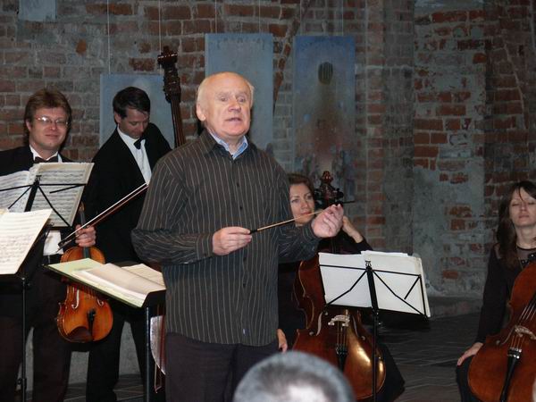 Koncert Mistrzów w wykonaniu Orkiestry Kameralnej  Kijo, fot. 2