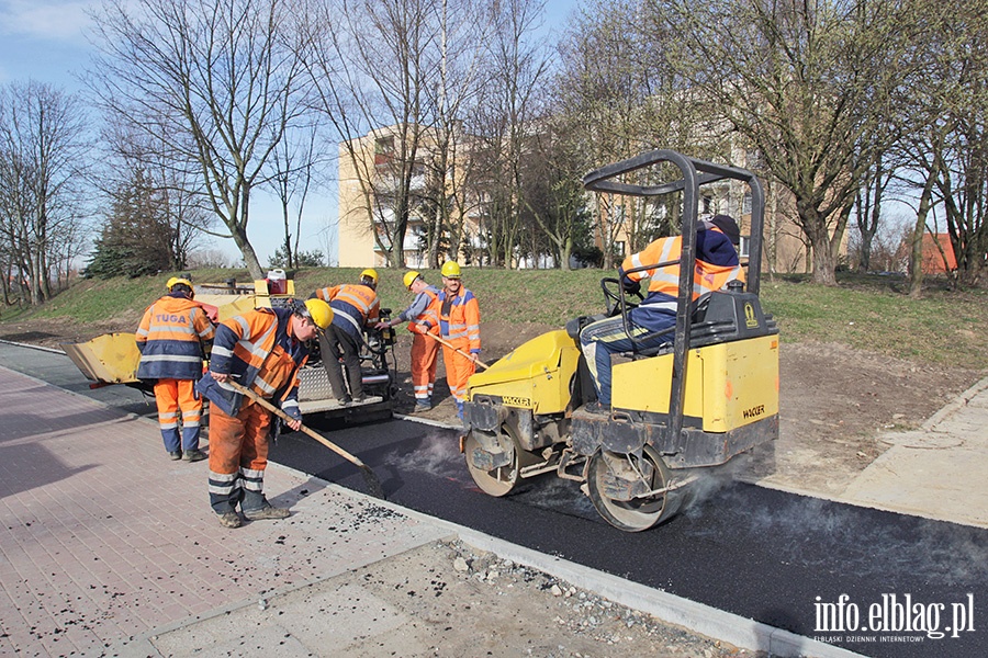 Budowa cieki rowerowej na ul. Krlewieckiej, fot. 10