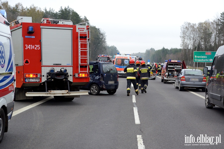 Tragiczny wypadek na S22. Trzy osoby nie yj, dwie s ranne, fot. 2