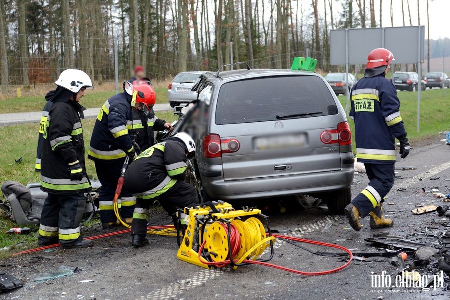 Tragiczny wypadek na S22. Trzy osoby nie yj, dwie s ranne, fot. 13