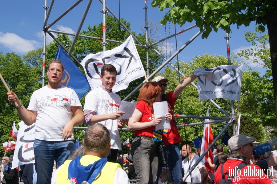 Elblanie podczas stoecznego przemarszu KOD "Jestemy i bdziemy w Europie!", fot. 21