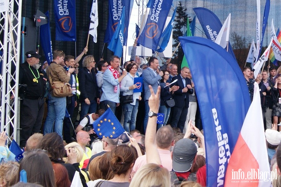 Elblążanie podczas stołecznego przemarszu KOD "Jesteśmy i będziemy w Europie!", fot. 60