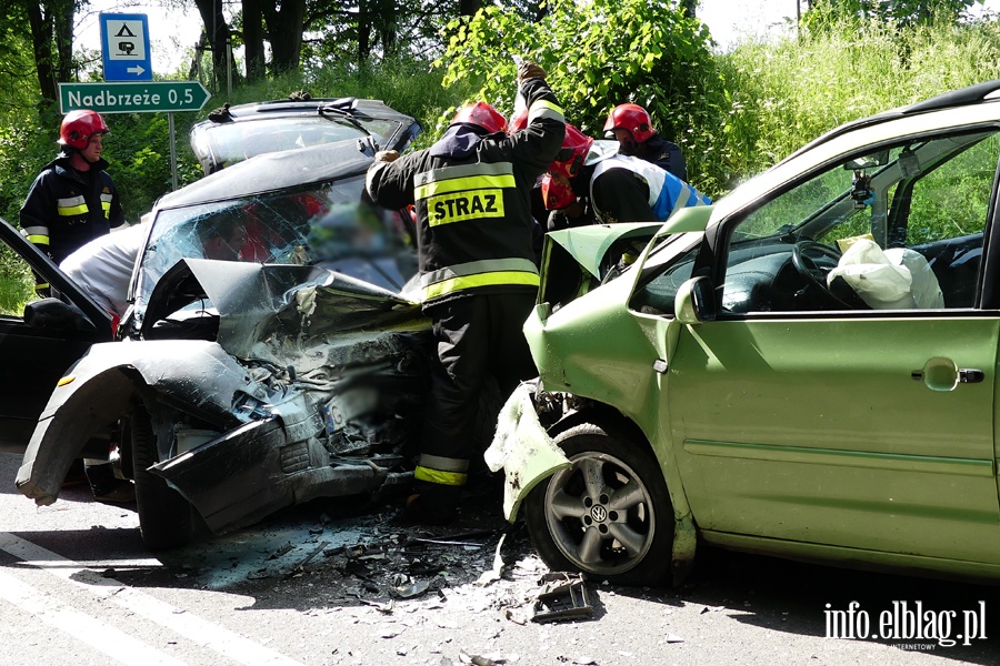 miertelny wypadek na drodze nr 503. Jedna osoba zmara w szpitalu, fot. 6