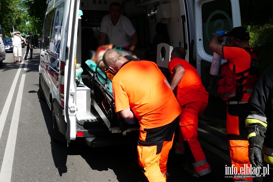 Śmiertelny wypadek na drodze nr 503. Jedna osoba zmarła w szpitalu, fot. 17