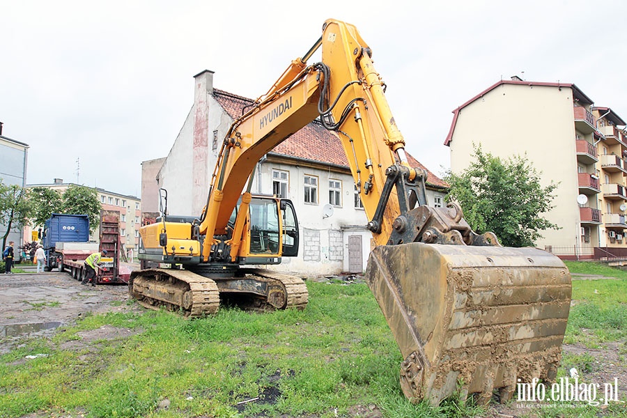 Z Traugutta znikęła kolejna kamienica, fot. 10