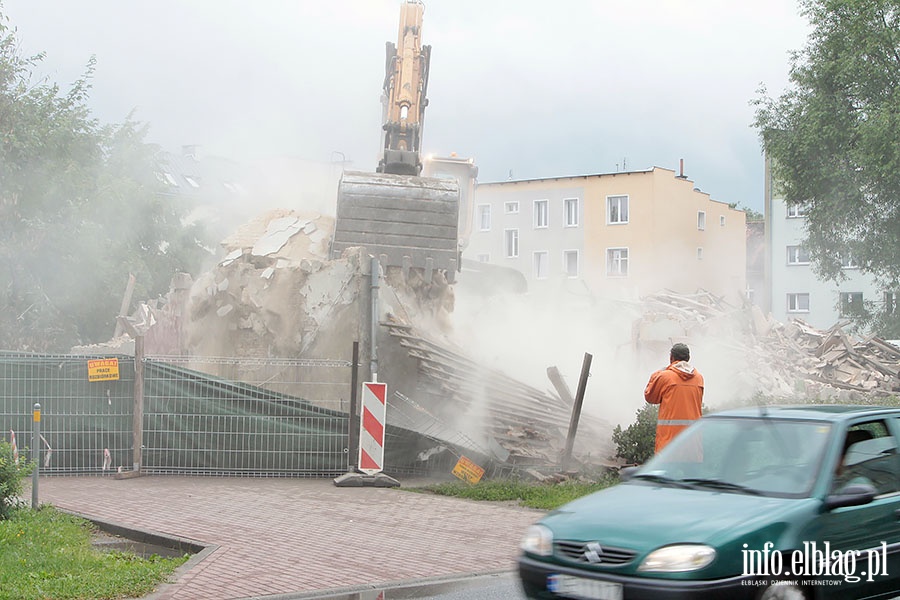 Z Traugutta znika kolejna kamienica, fot. 25