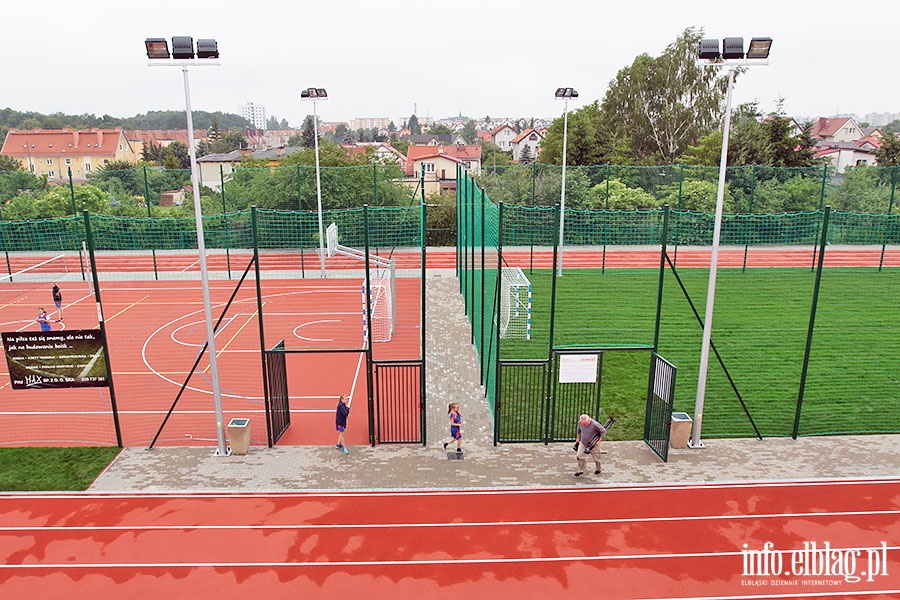 SP nr 15 otwarcie Orlika lekkoatletycznego, fot. 52