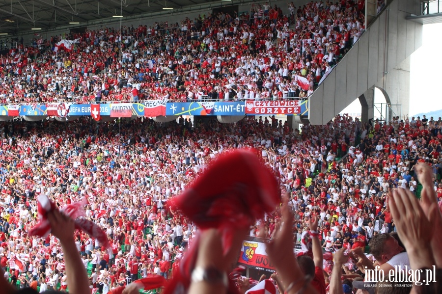 Fotoreporta z meczu Polska - Szwajcaria w Saint Etienne na EURO 2016, fot. 32